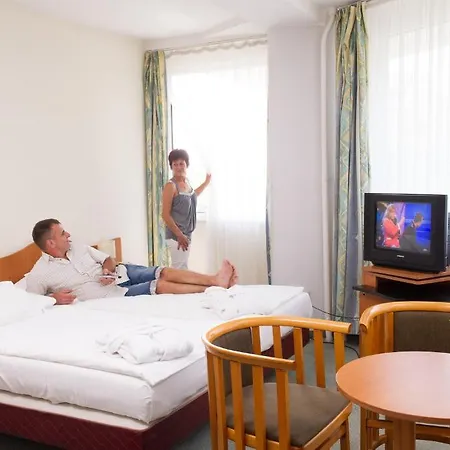 Hotel Nagyerdo Debrecen